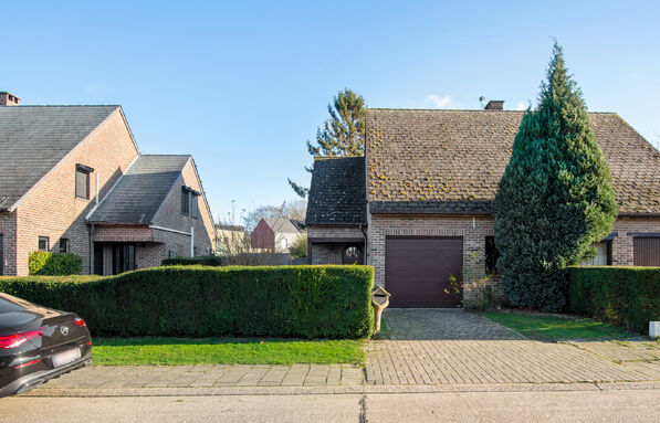 real-estate-agency