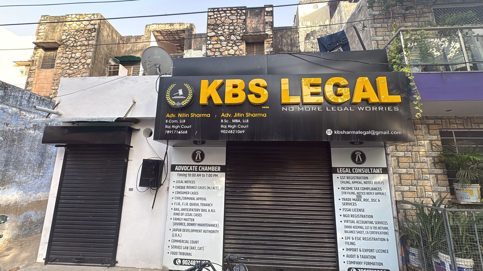 lawyer