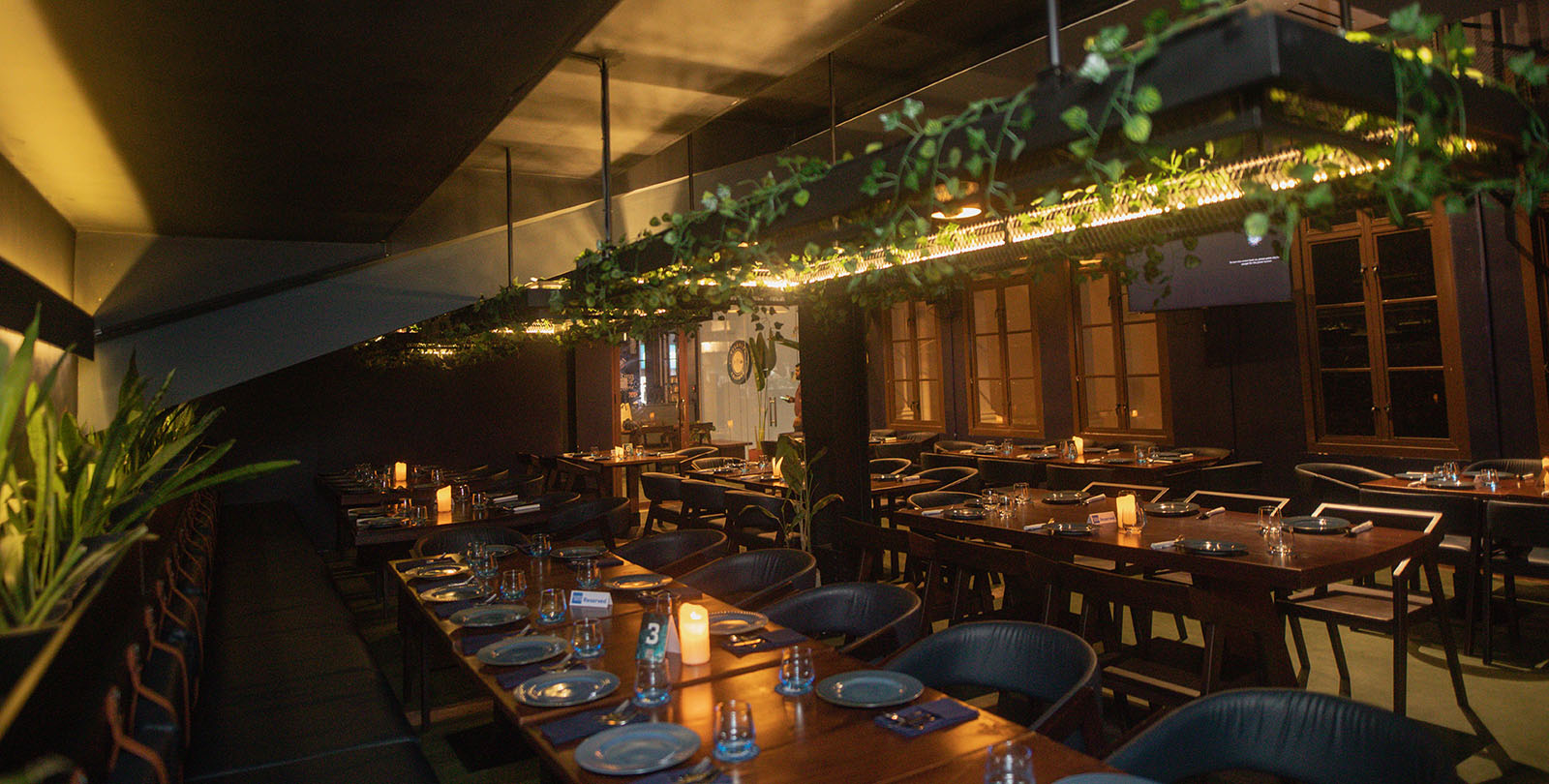 restaurant