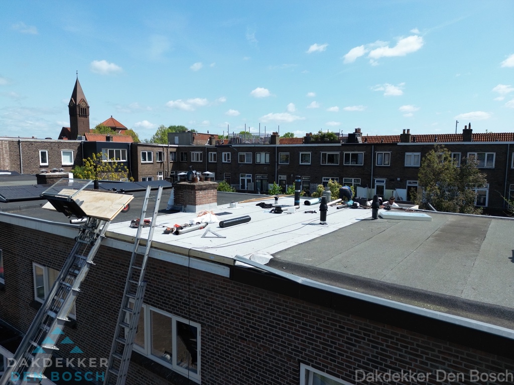 roofing-contractor