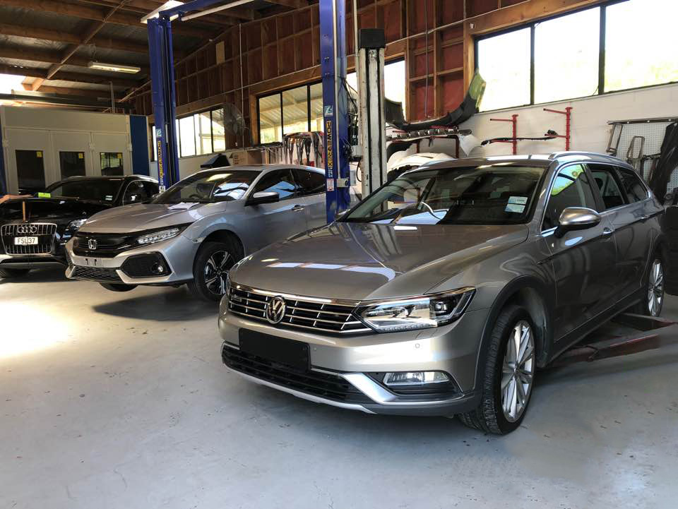 car-dealer