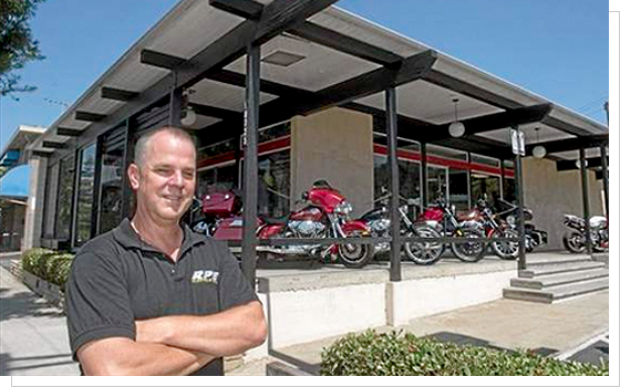 car-dealer